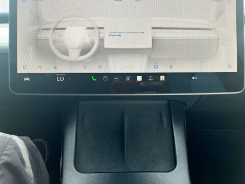 2024 Tesla Model Y Performance