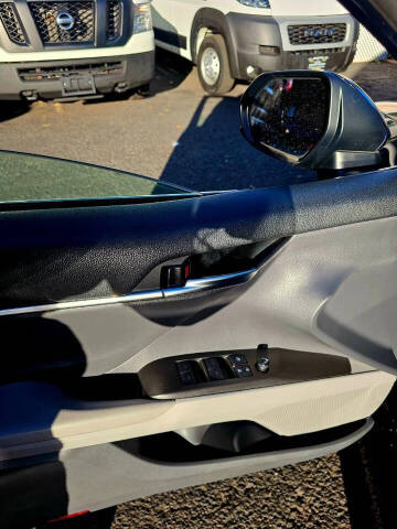 2021 Toyota Camry SE Nightshade