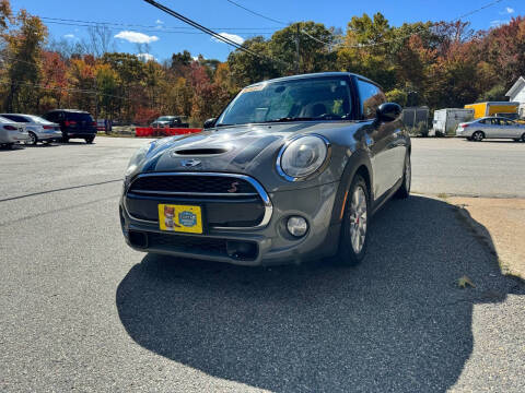 2014 MINI Hardtop for sale at Desmond's Auto Sales in Colchester CT