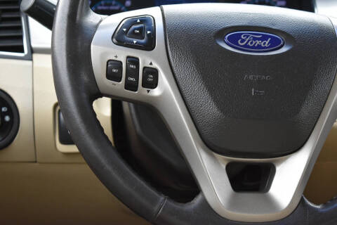 2015 Ford Taurus SEL