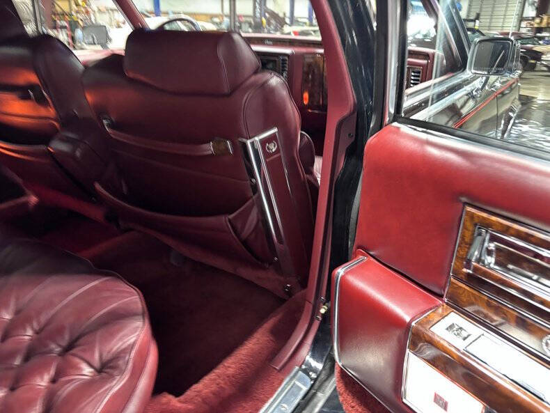 1990 Cadillac Brougham