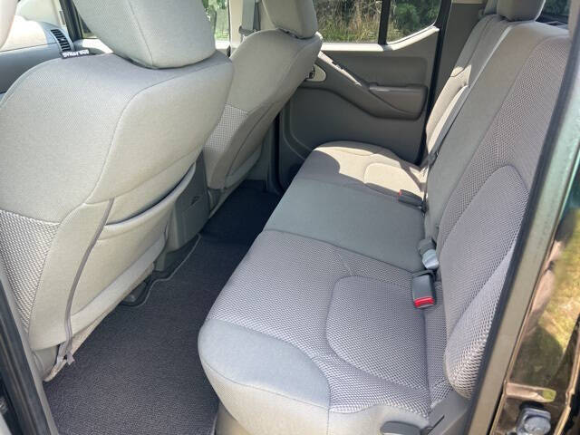 2020 Nissan Frontier SV