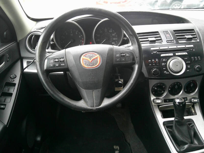 2010 Mazda MAZDA3 i Touring