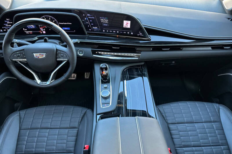 2023 Cadillac Escalade-V