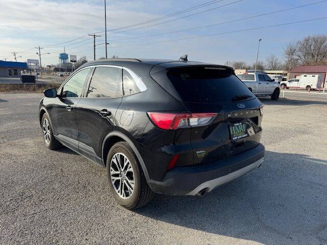 2020 Ford Escape SEL
