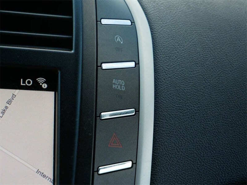 2019 Lincoln MKC Select