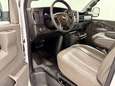 2021 Chevrolet Express 2500