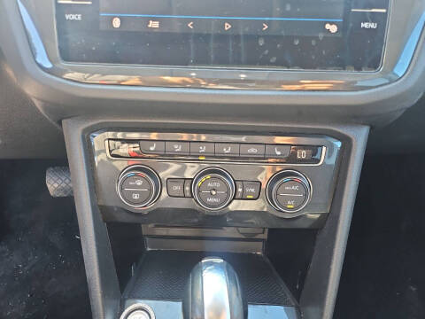 2018 Volkswagen Tiguan 2.0T SEL 4Motion