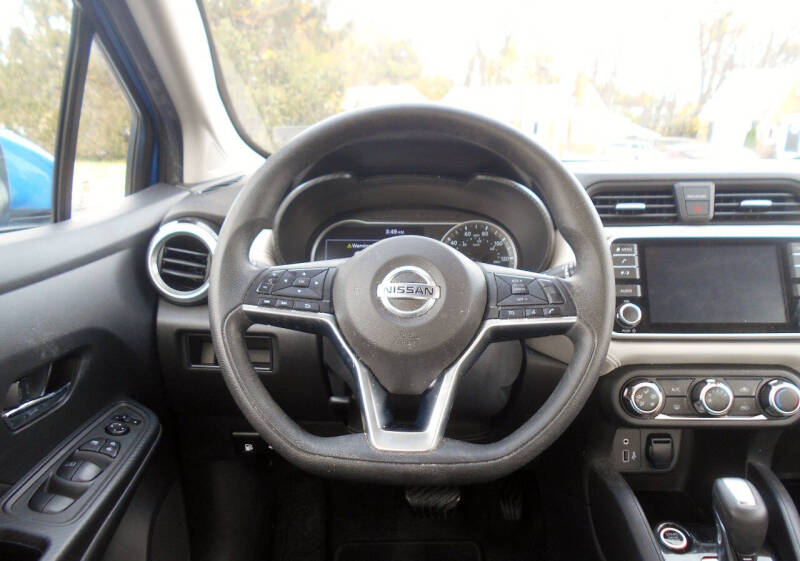 2020 Nissan Versa SV