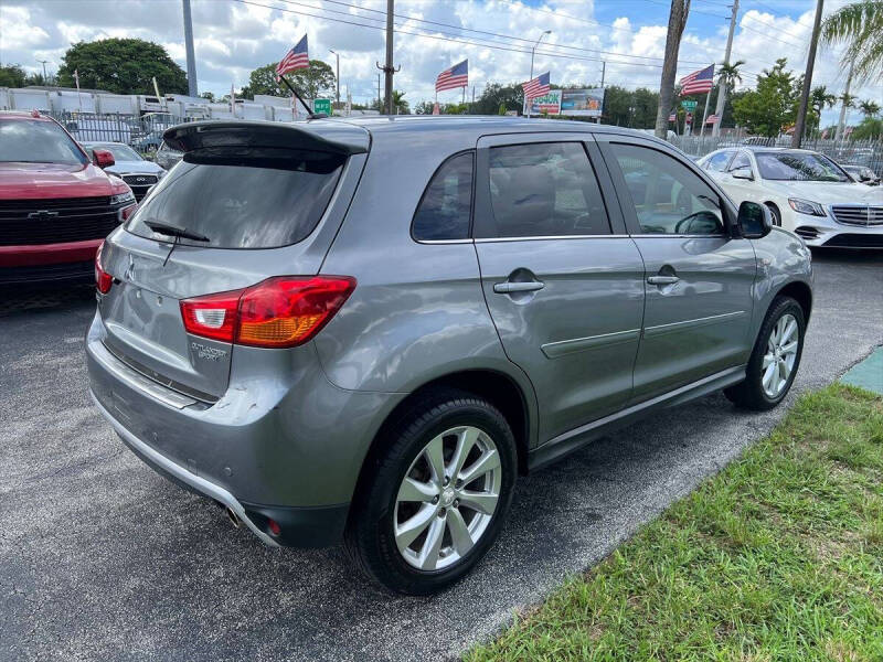 2015 Mitsubishi Outlander Sport SE