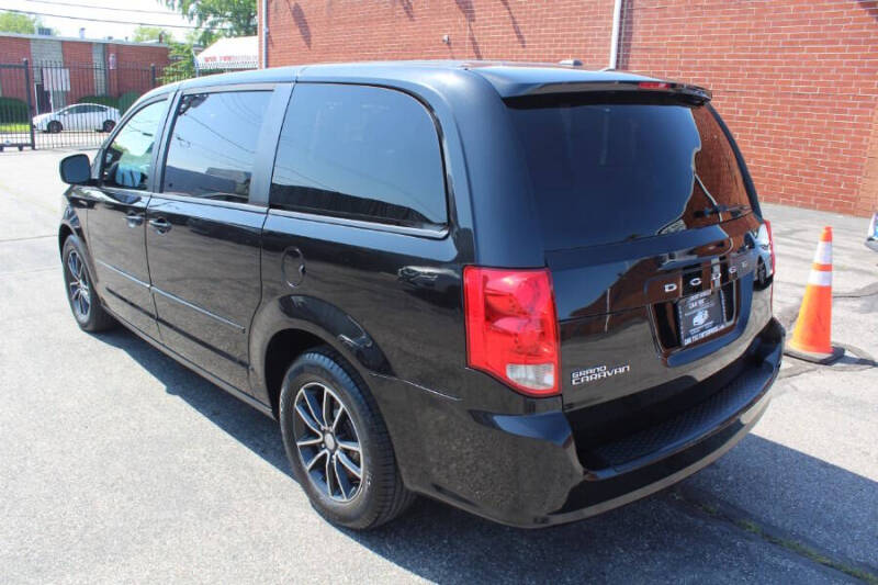 2016 Dodge Grand Caravan SXT Plus