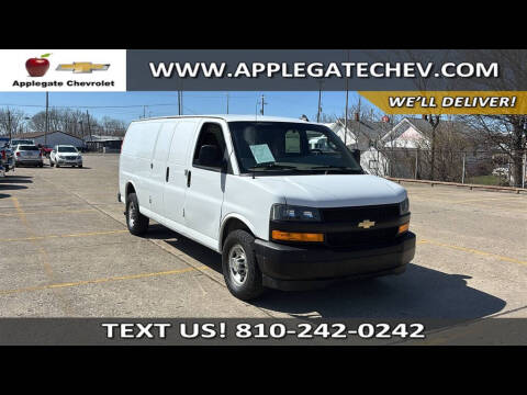 2022 Chevrolet Express 2500