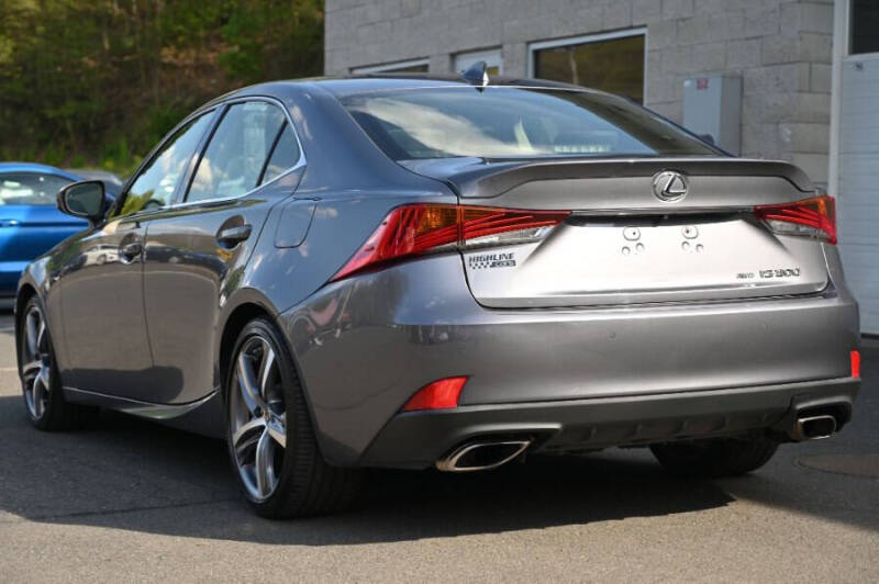 2017 Lexus IS 300