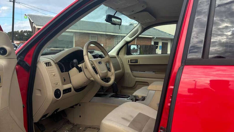 2009 Ford Escape XLT