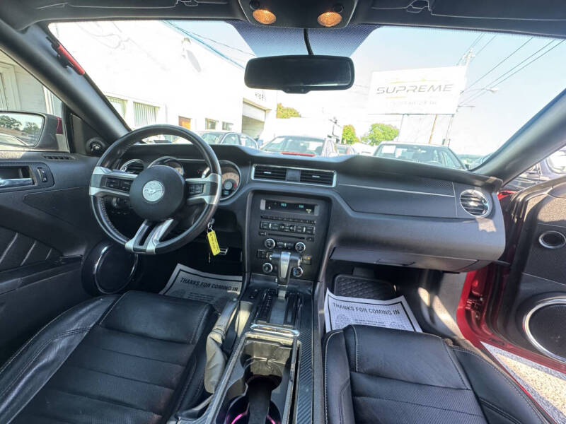 2011 Ford Mustang V6 Premium