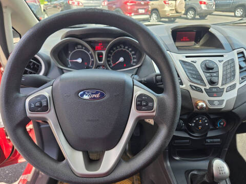 2013 Ford Fiesta SE