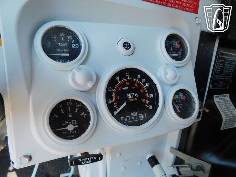 2008 AM General Hummer