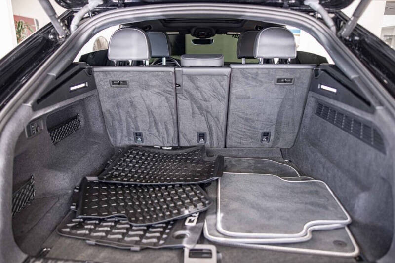 2021 Audi Q8 quattro Prestige 55 TFSI