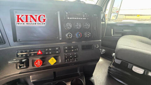 2024 Freightliner Cascadia