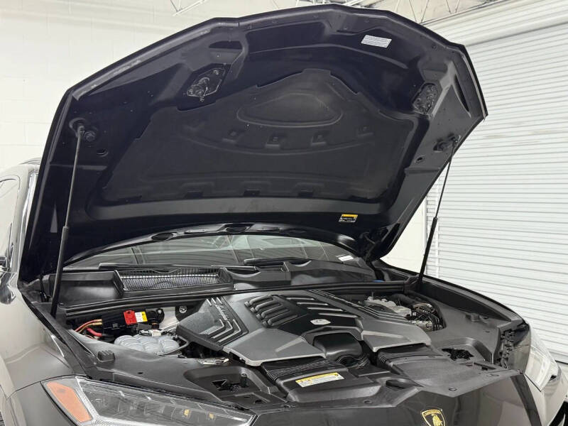 2021 Lamborghini Urus