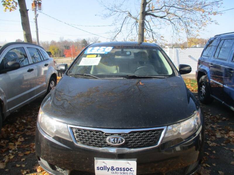 2011 Kia Forte for sale at Sally & Assoc. Auto Sales Inc. in Alliance OH