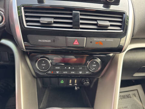 2024 Mitsubishi Eclipse Cross SE