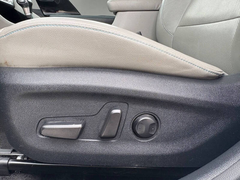 2017 Kia Niro Touring