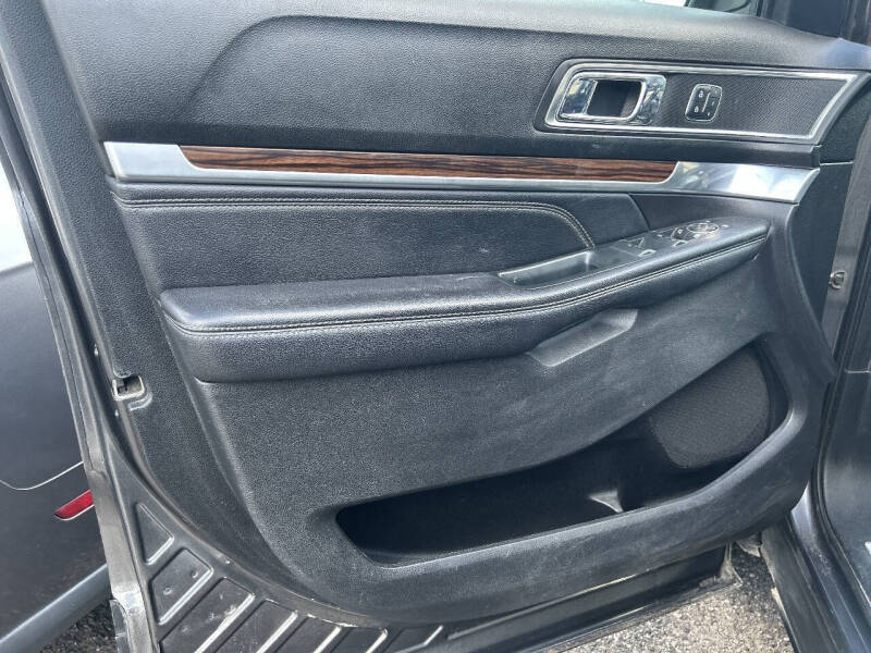 2018 Ford Explorer Limited