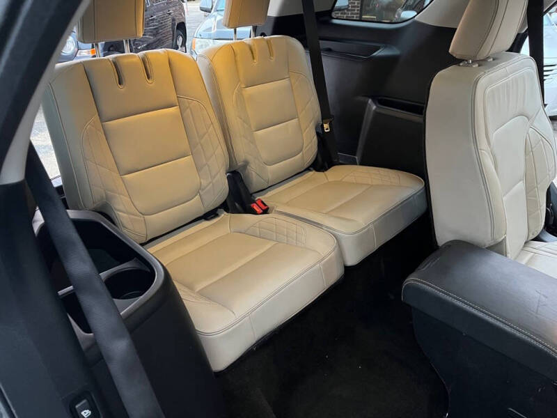 2016 Ford Explorer Platinum