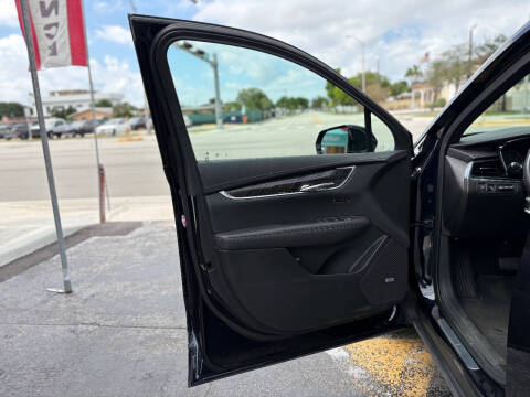 2022 Cadillac XT6 Premium Luxury