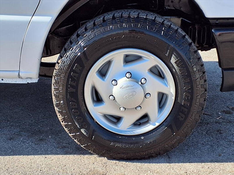 2013 Ford E-Series E-250