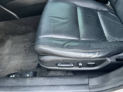 2012 Honda Accord EX-L V6 w/Navi