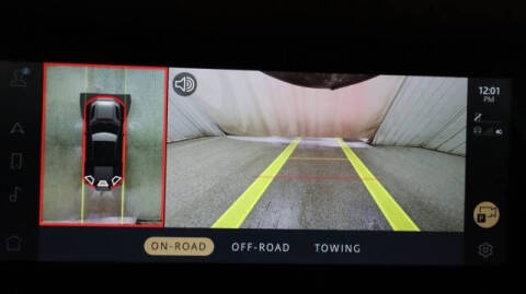 2023 Land Rover Defender 110 SE