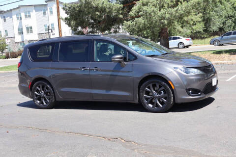 2019 Chrysler Pacifica Limited
