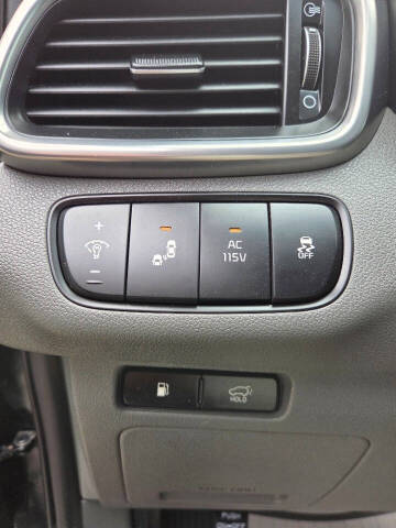 2016 Kia Sorento SX V6