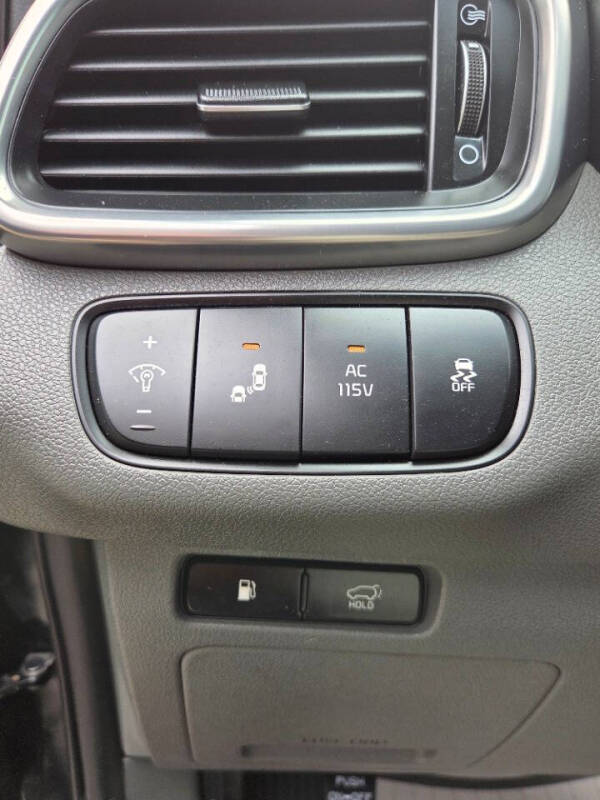 2016 Kia Sorento SX V6