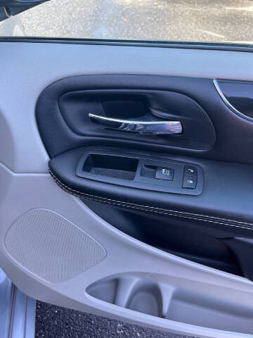 2020 Dodge Grand Caravan SXT