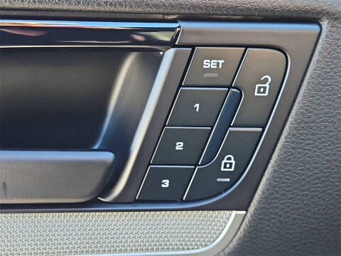 2025 Porsche Cayenne