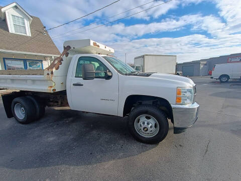 2014 Chevrolet Silverado 3500HD CC