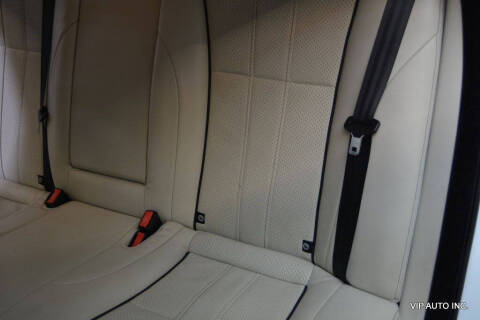 2012 Jaguar XJL Portfolio