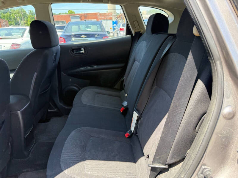 2011 Nissan Rogue S
