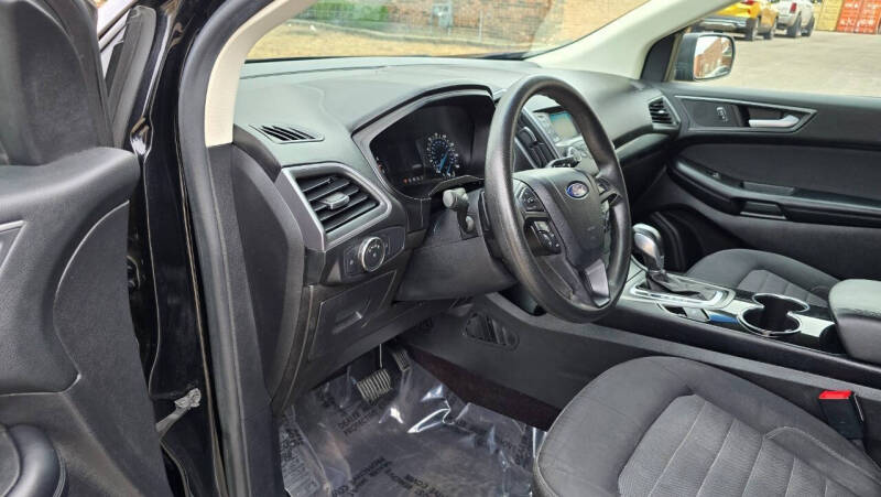 2017 Ford Edge SE
