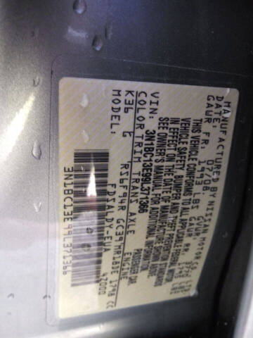 2009 Nissan Versa 1.8 S