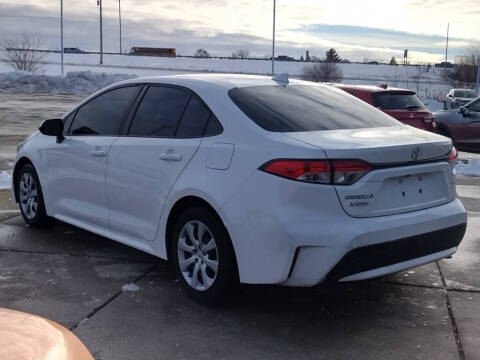 2022 Toyota Corolla LE