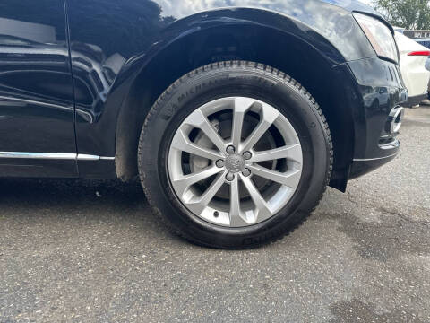 2013 Audi Q5 2.0T quattro Premium Plus