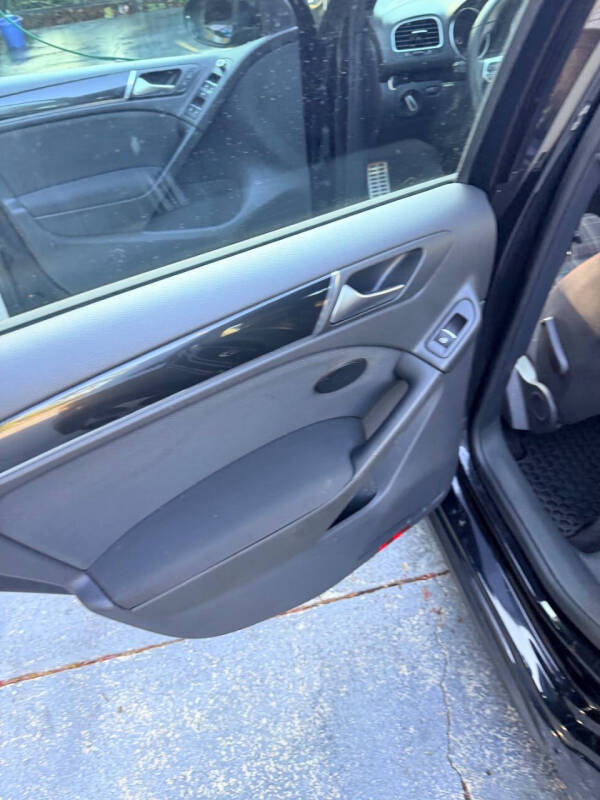 2012 Volkswagen GTI Base PZEV