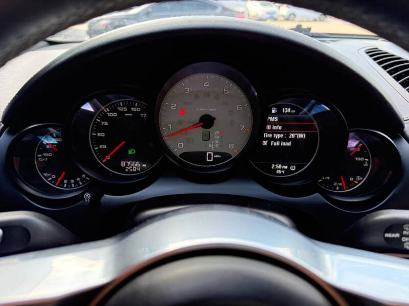 2016 Porsche Cayenne S