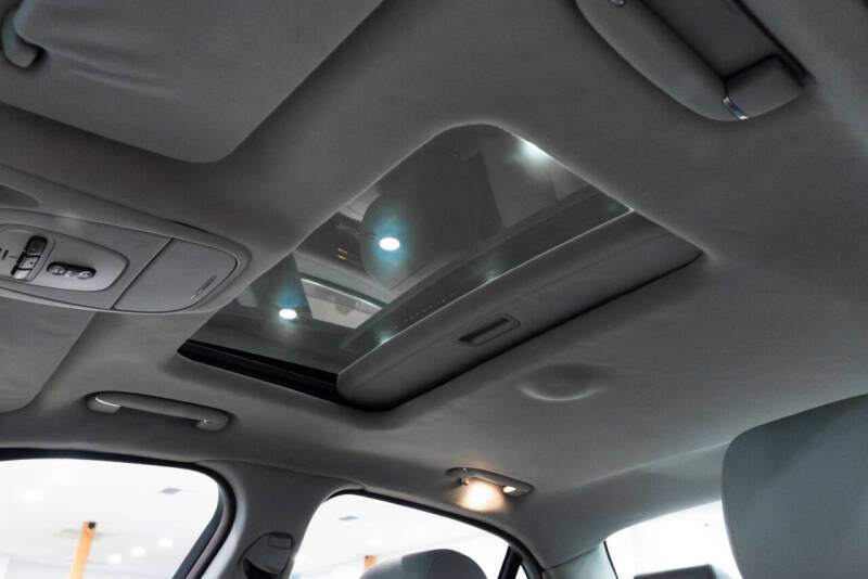 2005 Jaguar XJ-Series XJ8