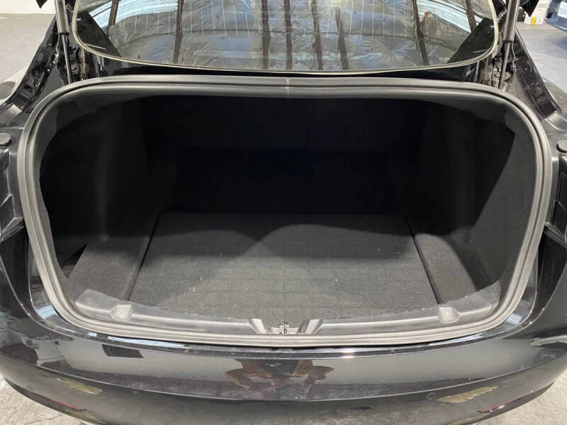 2018 Tesla Model 3 Mid Range
