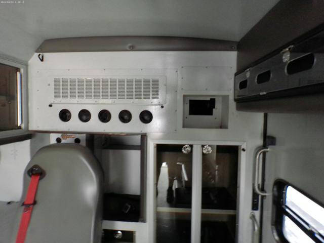2016 Freightliner M2 106